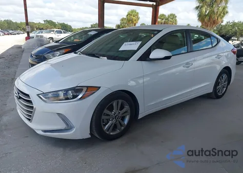 2017 Hyundai Elantra Se z USA, uszkodzony, nr VIN 5NPD84LF9HH027326